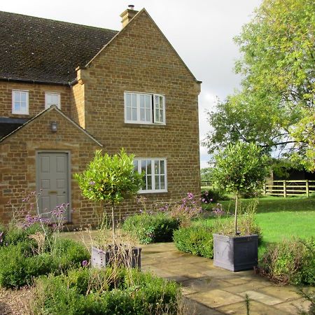 Weston Hill Farm Bed and Breakfast Moreton Pinkney Eksteriør billede