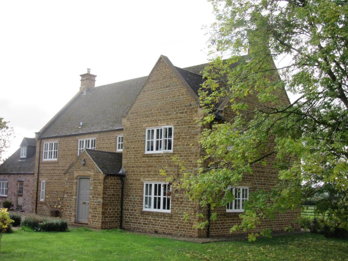 Weston Hill Farm Bed and Breakfast Moreton Pinkney Eksteriør billede