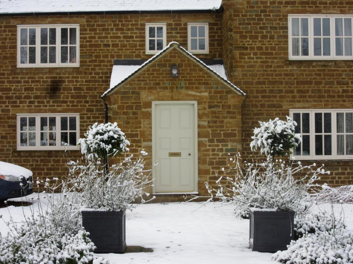Weston Hill Farm Bed and Breakfast Moreton Pinkney Eksteriør billede